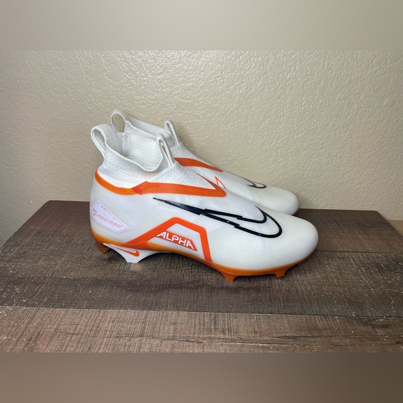 Nike Alpha Menace Elite 3 “White Total Orange”- Size 12...
